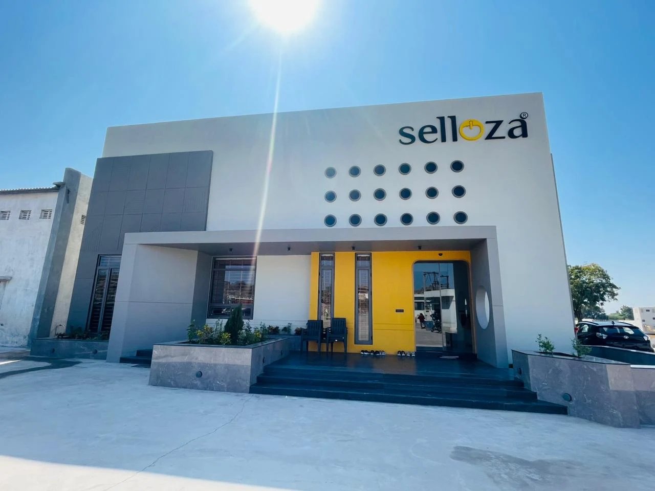Selloza Sanitaryware LLP factory front photo