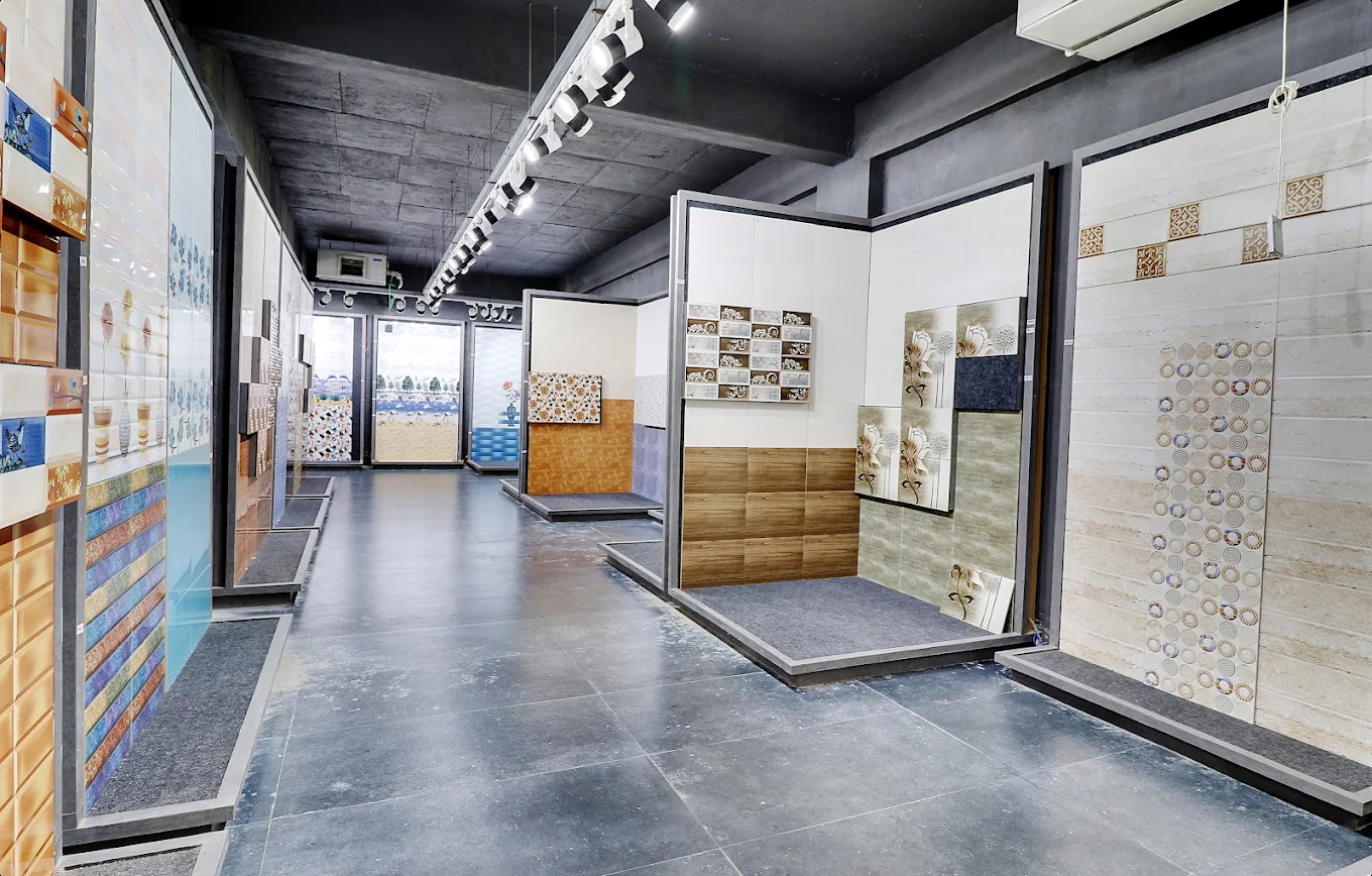 Roar Ceramic LLP