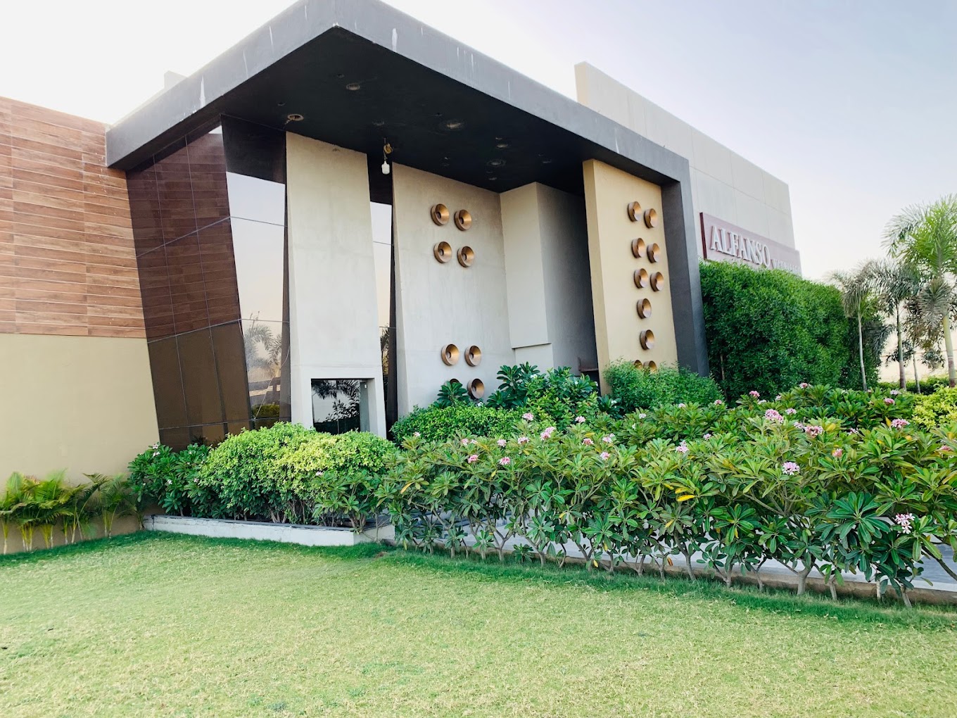 Office of Alfanso Vitrified Pvt Ltd