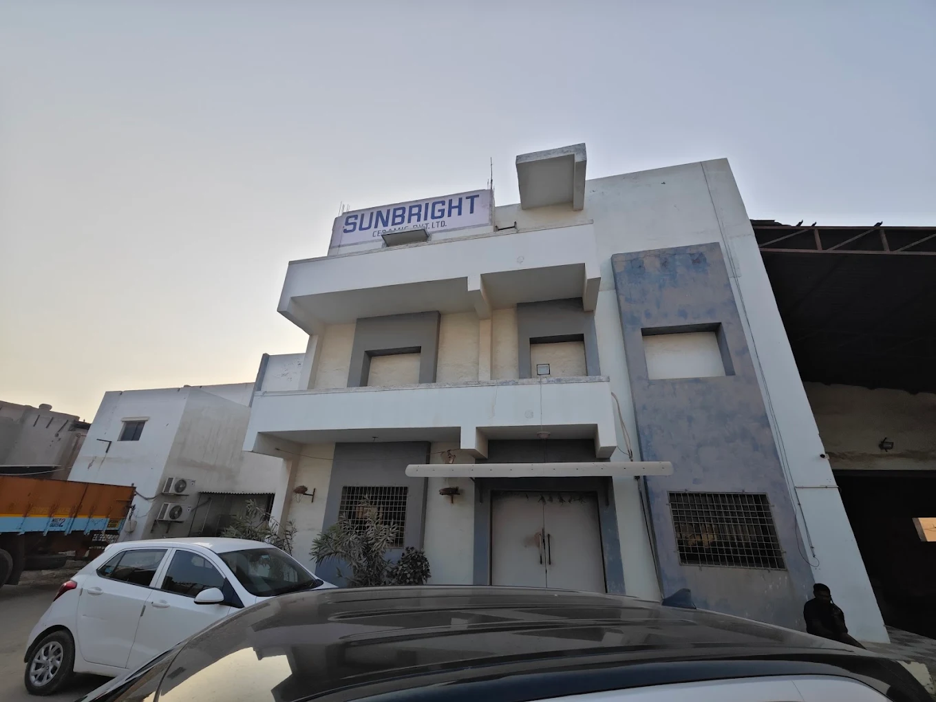 Sunbright Ceramic factory front photo