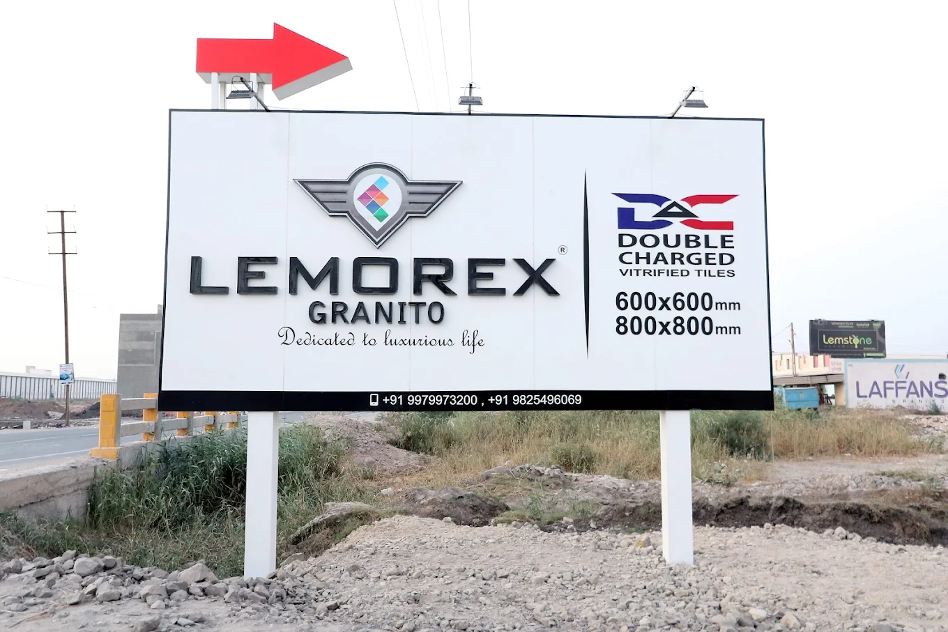 Entry board of Lemorex Granito LLP