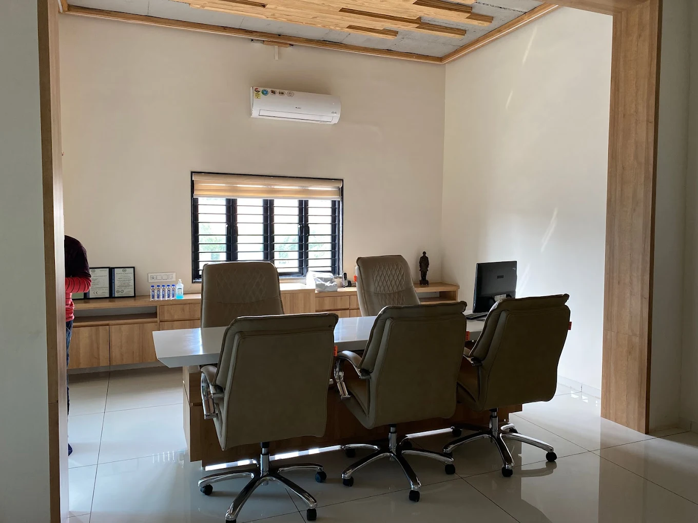 Nexona Ceramic LLP