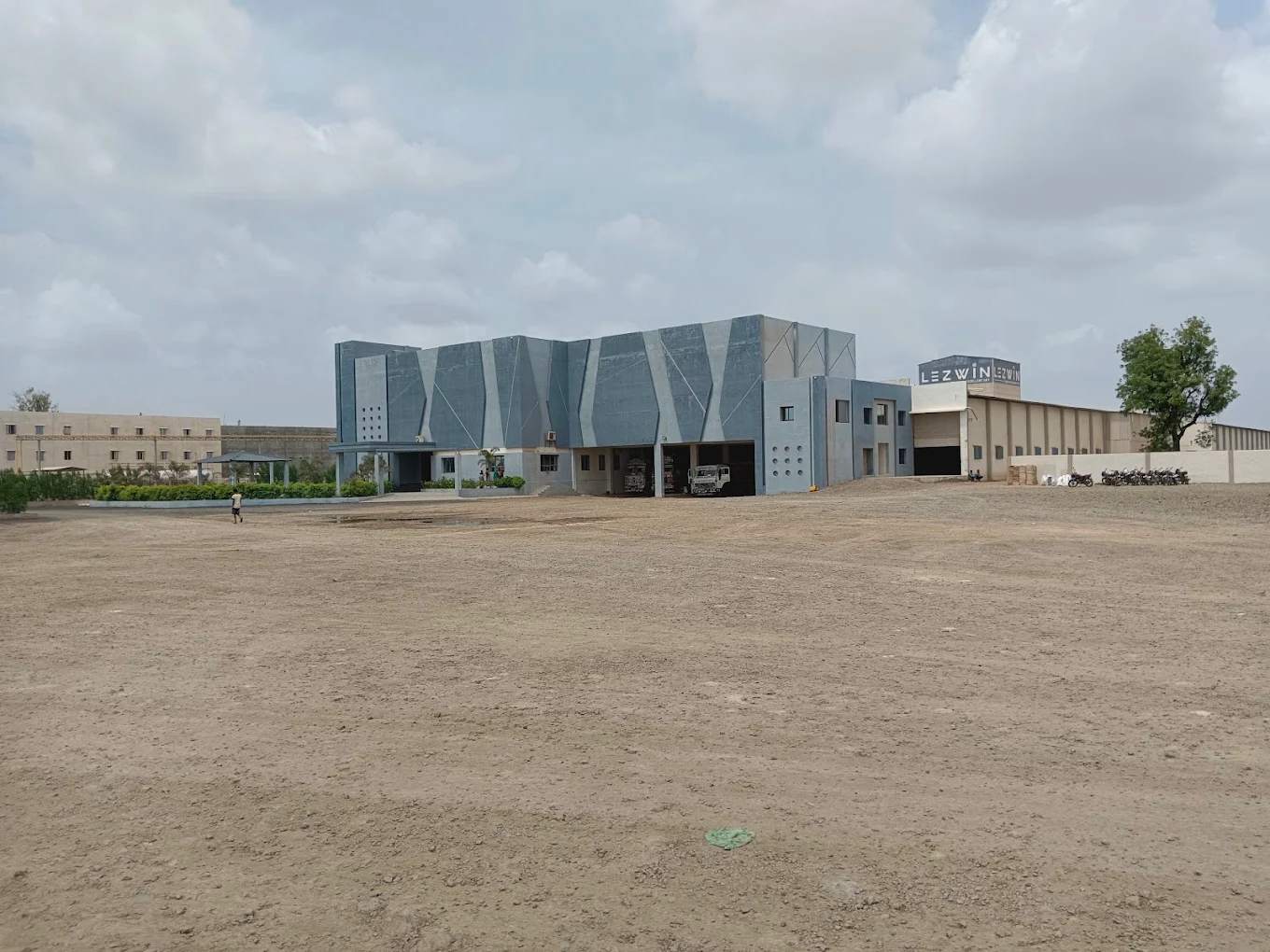 Lezwin Tiles LLP factory front photo