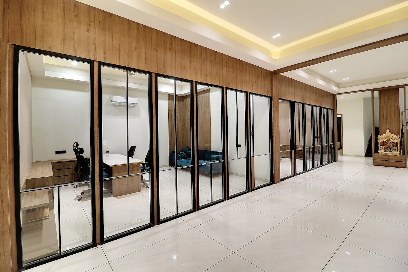 Lactose Ceramic LLP