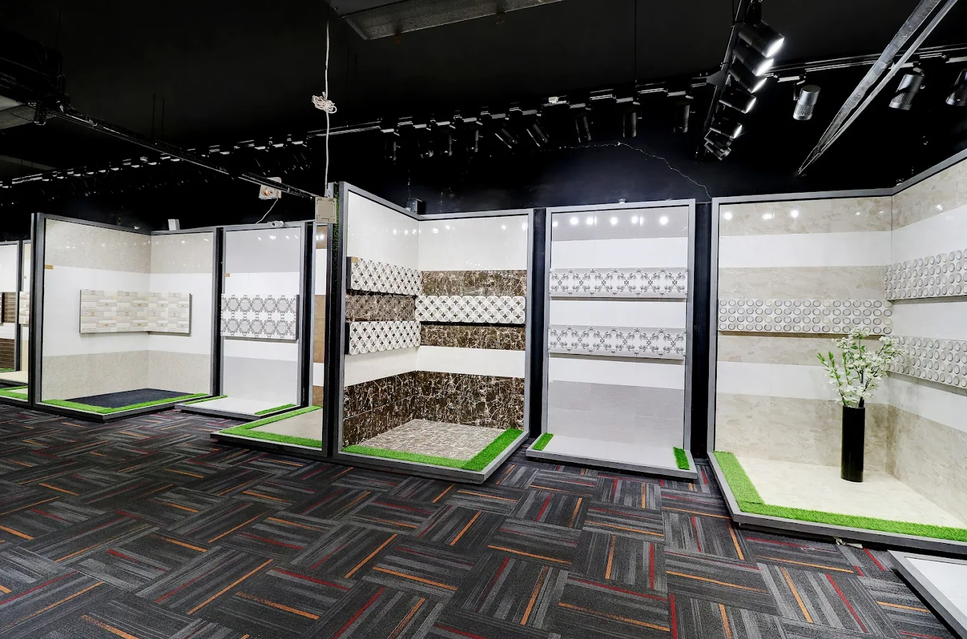 Rossa Ceramic LLP