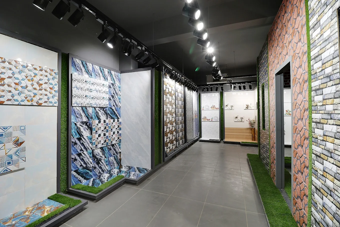 Keezia Tiles LLP