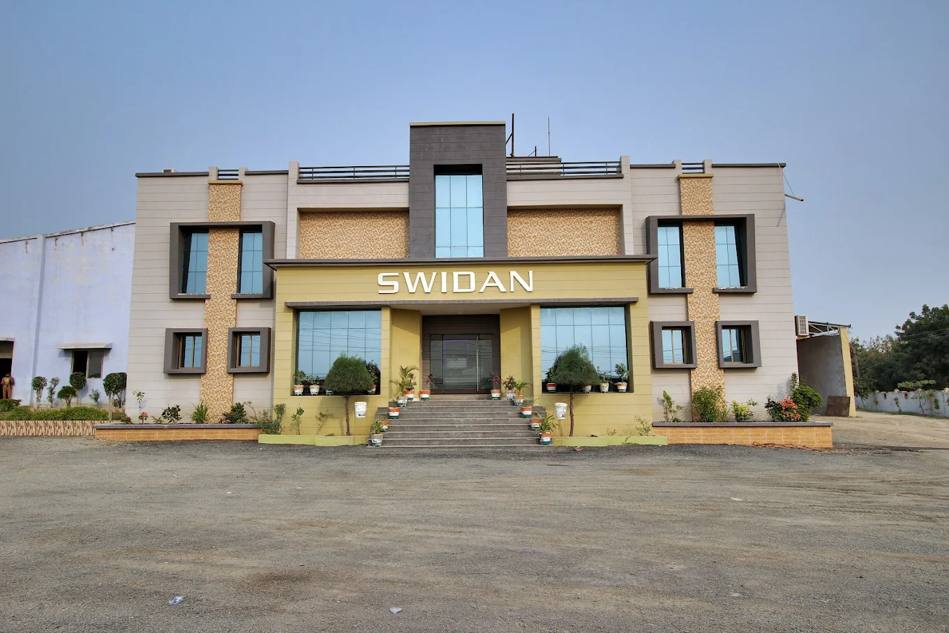Swidan ceramic/supera granito factory front photo