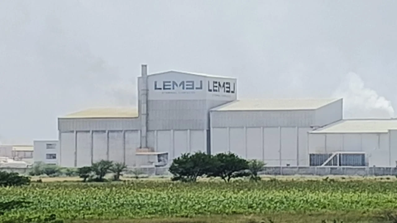 Lemel Porcelano LLP
