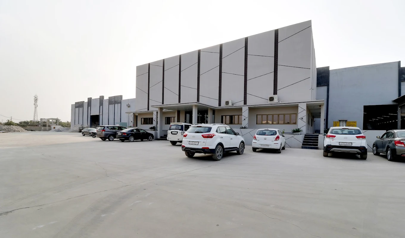 Bronze Granito LLP factory front photo